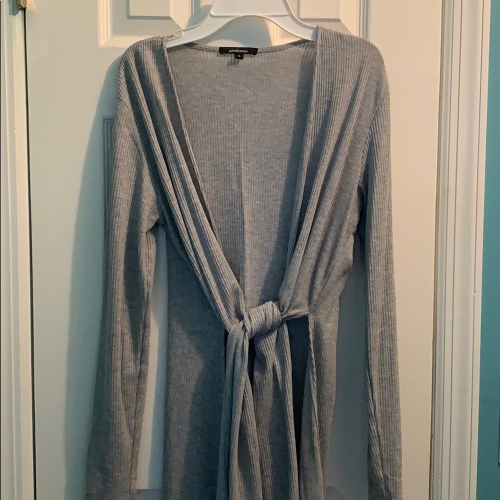 Cardigan - Picture 4 of 4